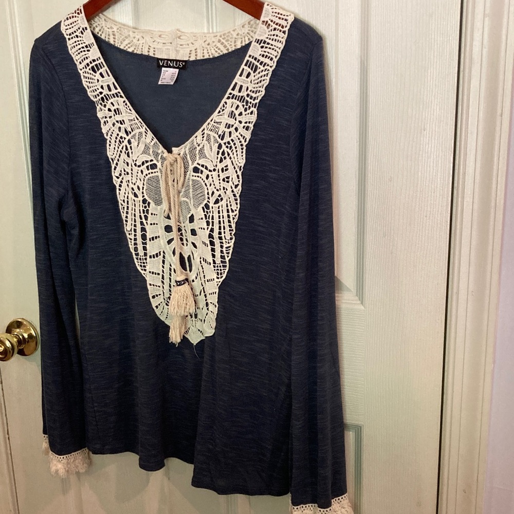 VENUS Blue Crocheted Accent Long Sleeve Shirt with Tie and Cuffs